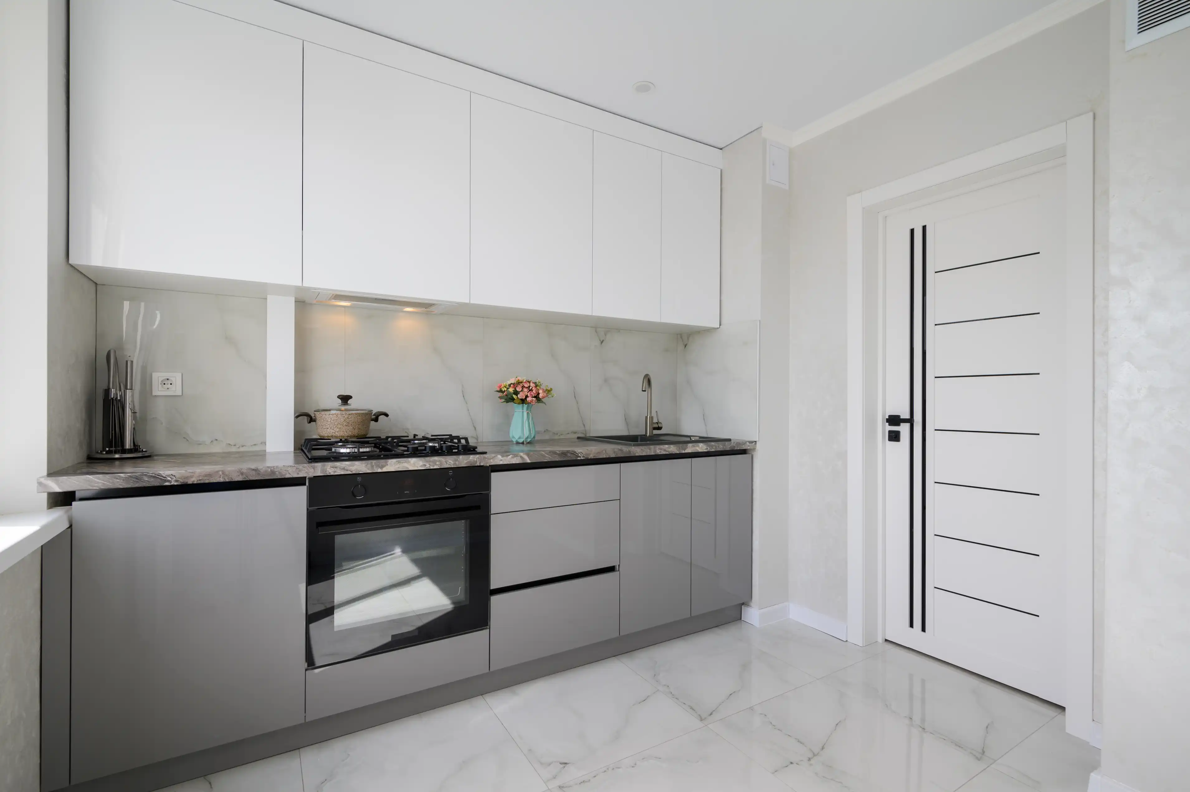 Kitchen splashback tiles installed in a Melbourne kitchen